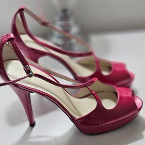 Stuart Weitzman Peep toe Strappy